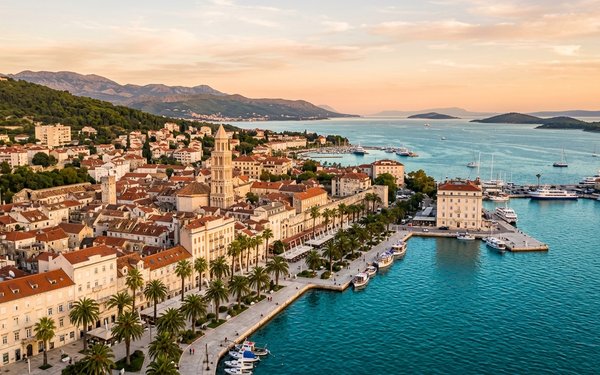 Dalmatian Coast Guide: Split, Hvar & Dubrovnik by Sea